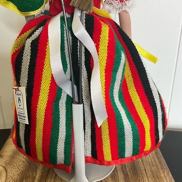 Brand New Marin Chiclana Porcelain Spanish Ethnic Dolls With Clothing Stand - Picture 8 of 12